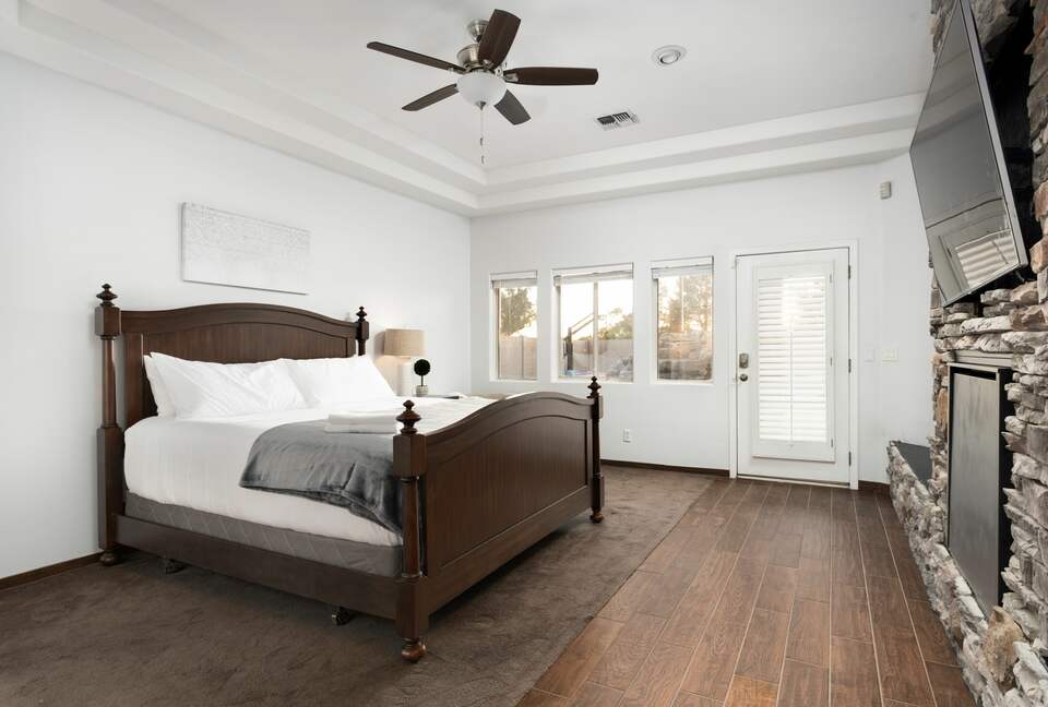 Stunning Oasis with a Resort Style Backyard - Mesa, Arizona