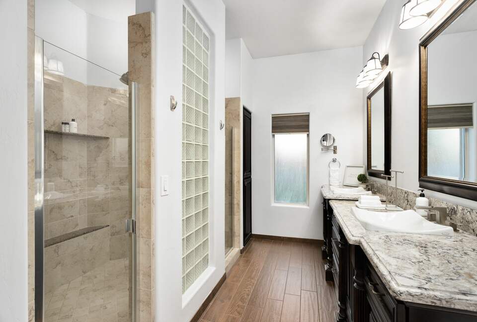 Stunning Oasis with a Resort Style Backyard - Mesa, Arizona