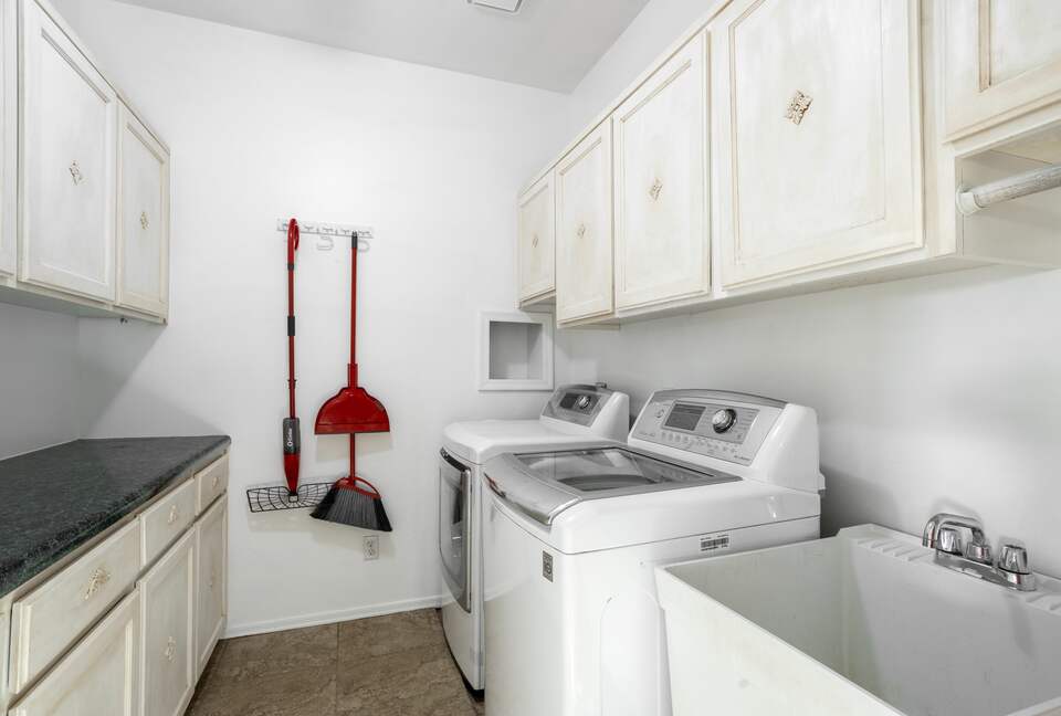 Stunning Oasis with a Resort Style Backyard - Mesa, Arizona