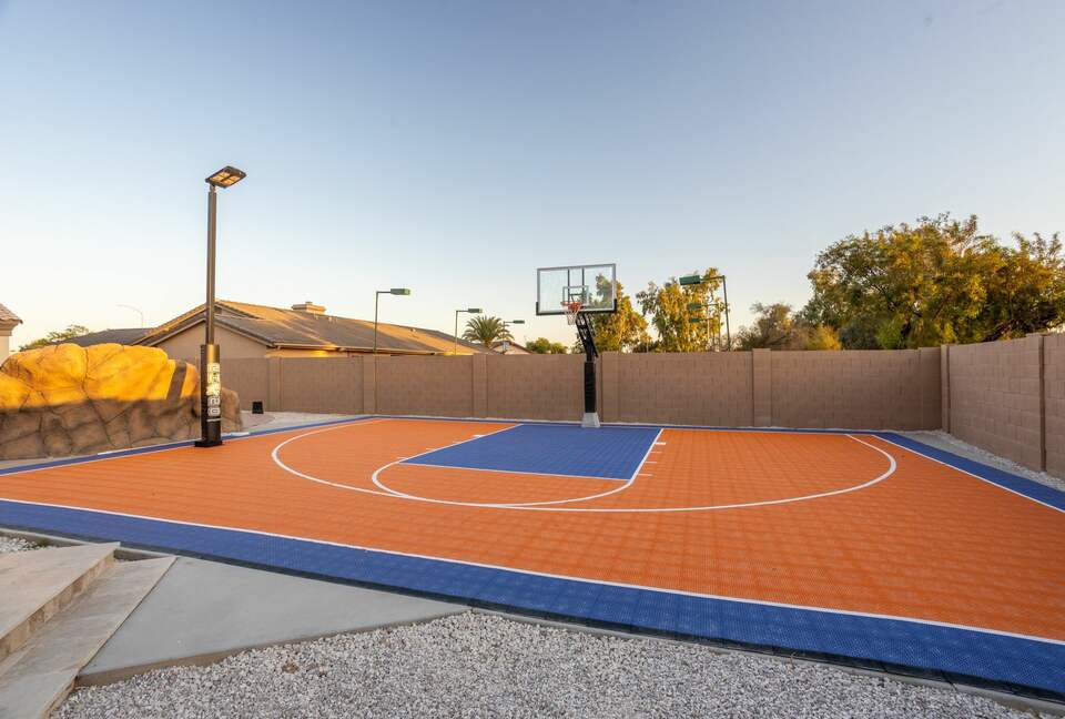 Stunning Oasis with a Resort Style Backyard - Mesa, Arizona