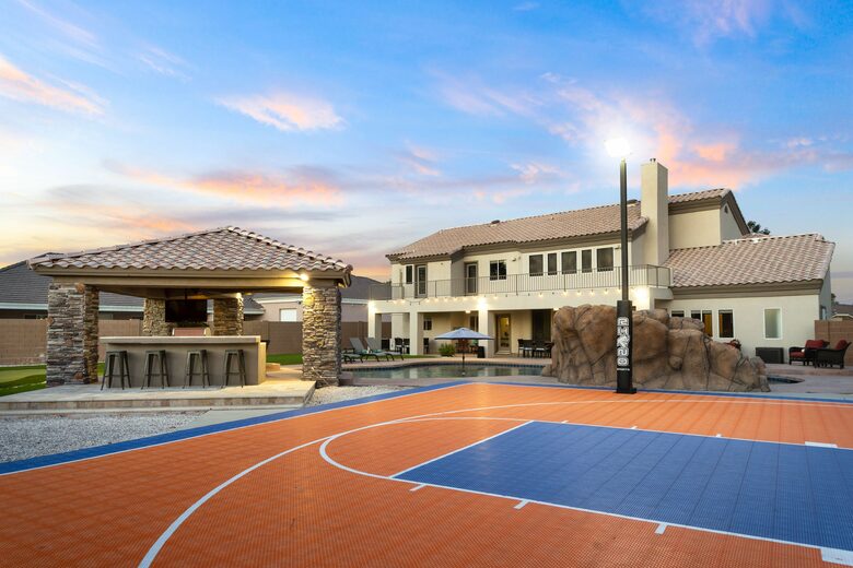 Stunning Oasis with a Resort Style Backyard - Mesa, Arizona