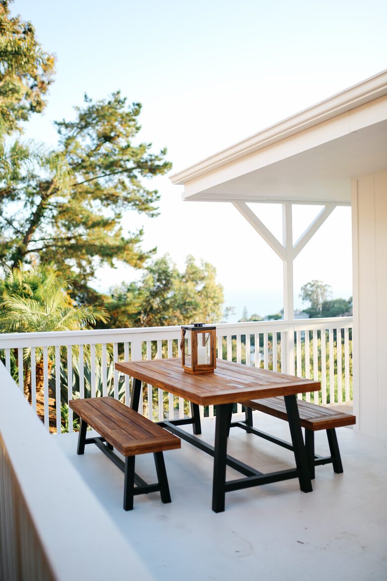 The Hill House by The Sea - Summerland, California