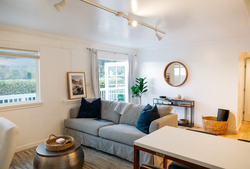 The Hill House by The Sea - Summerland, California