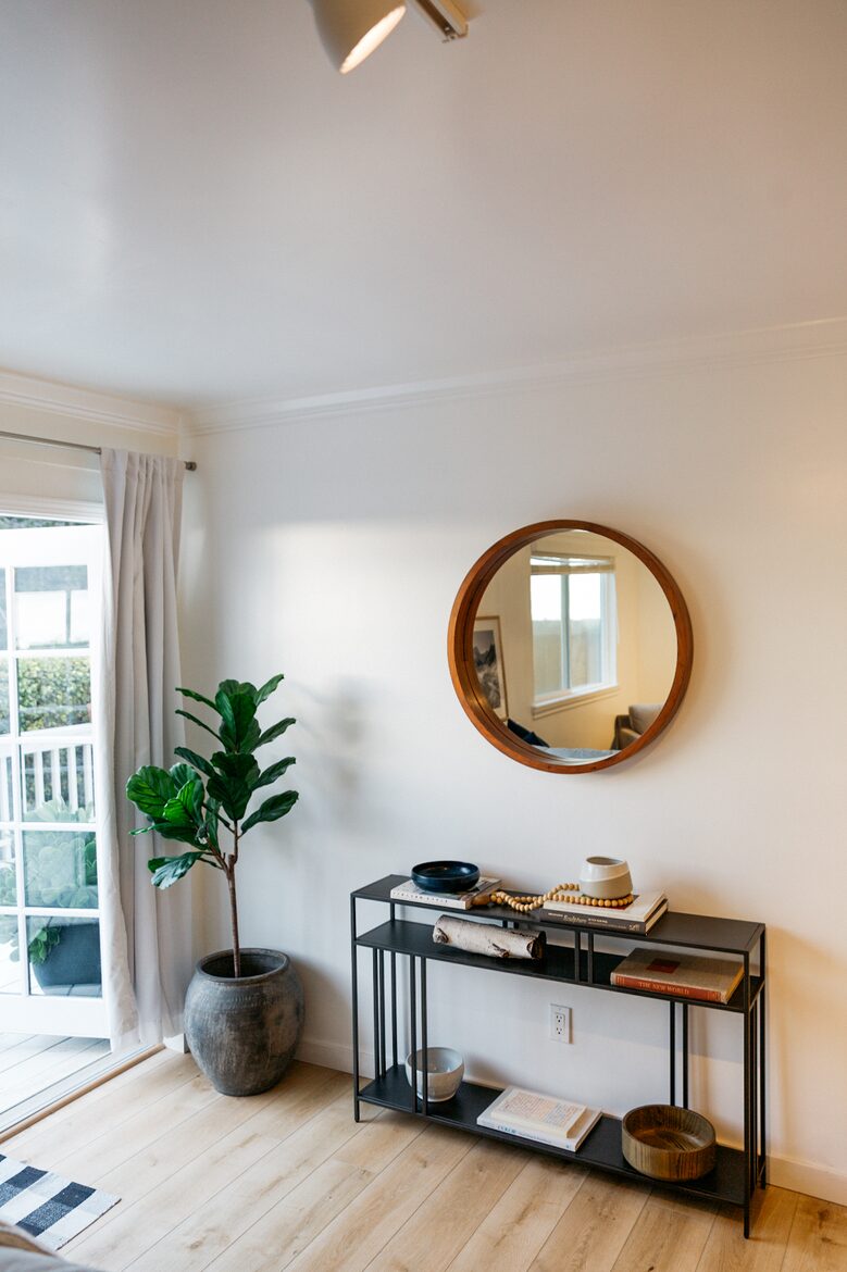 The Hill House by The Sea - Summerland, California