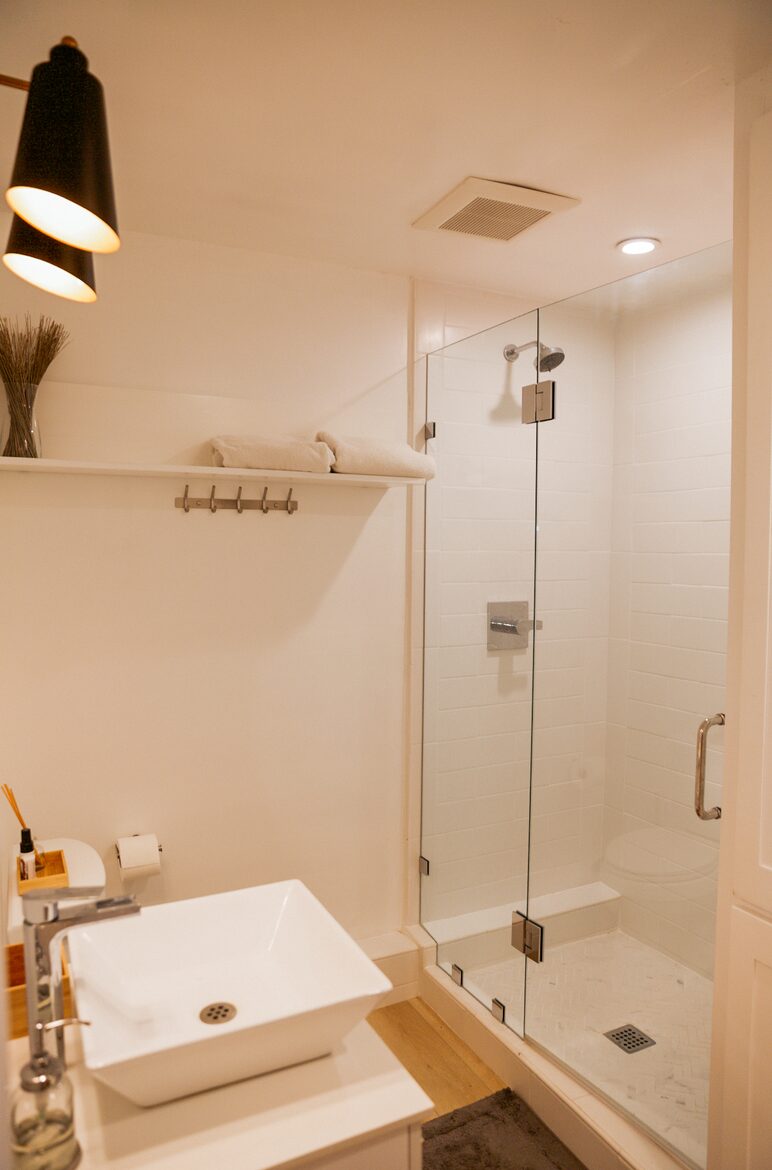 The Hill House by The Sea - Summerland, California