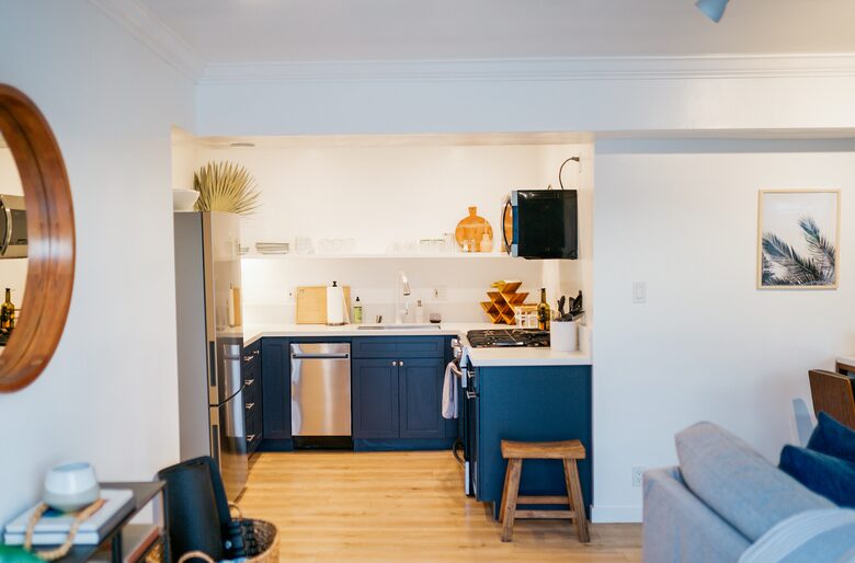 The Hill House by The Sea - Summerland, California