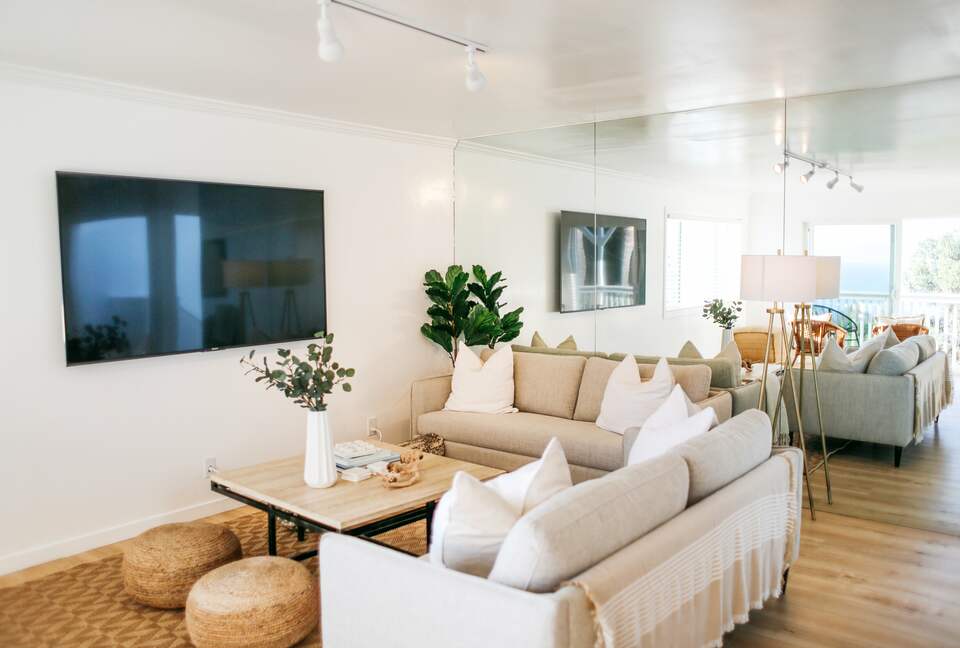 The Hill House by The Sea - Summerland, California