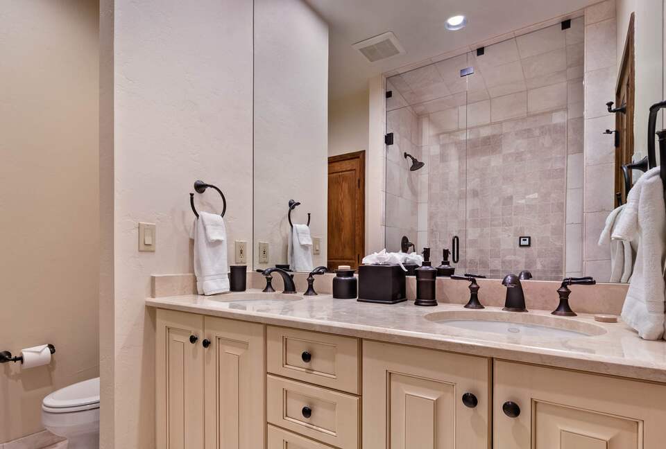 Quintess Collection - Chalet Fortessa - Beaver Creek, Colorado