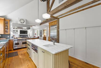 Gated 20 Acre Country Estate with Guest Cottage - Dorset, Vermont