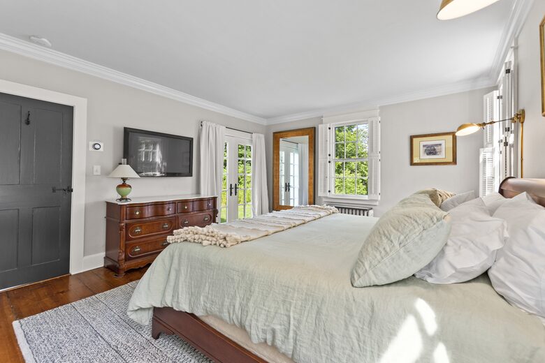 Gated 20 Acre Country Estate with Guest Cottage - Dorset, Vermont