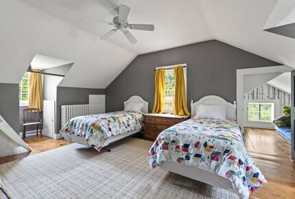 Gated 20 Acre Country Estate with Guest Cottage - Dorset, Vermont