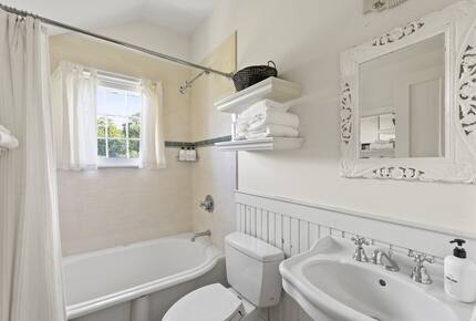 Gated 20 Acre Country Estate with Guest Cottage - Dorset, Vermont