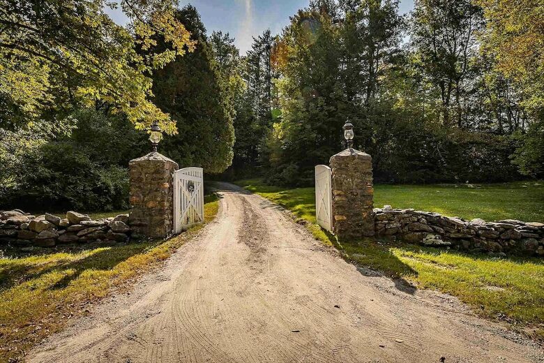 Gated 20 Acre Country Estate with Guest Cottage - Dorset, Vermont