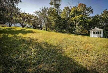 Gated 20 Acre Country Estate with Guest Cottage - Dorset, Vermont