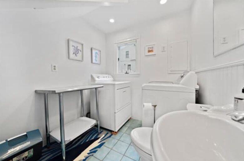 Windansea Getaway at Duxbury Beach - Duxbury, Massachusetts