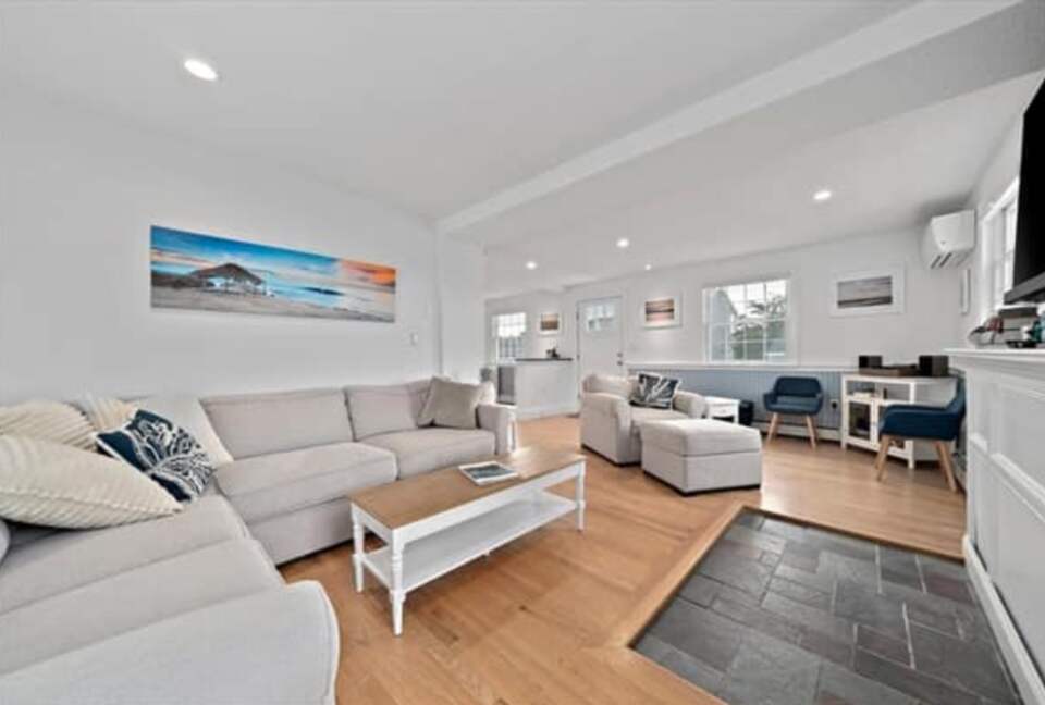 Windansea Getaway at Duxbury Beach - Duxbury, Massachusetts