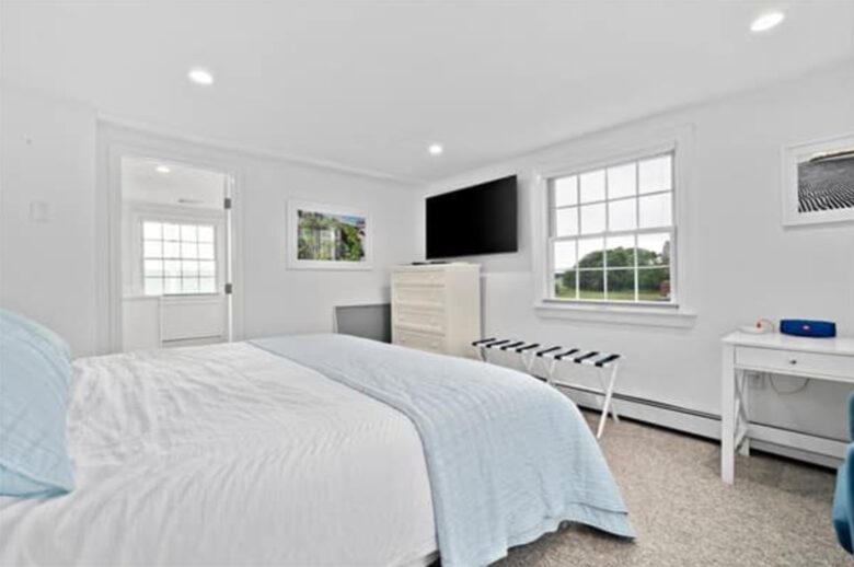 Windansea Getaway at Duxbury Beach - Duxbury, Massachusetts