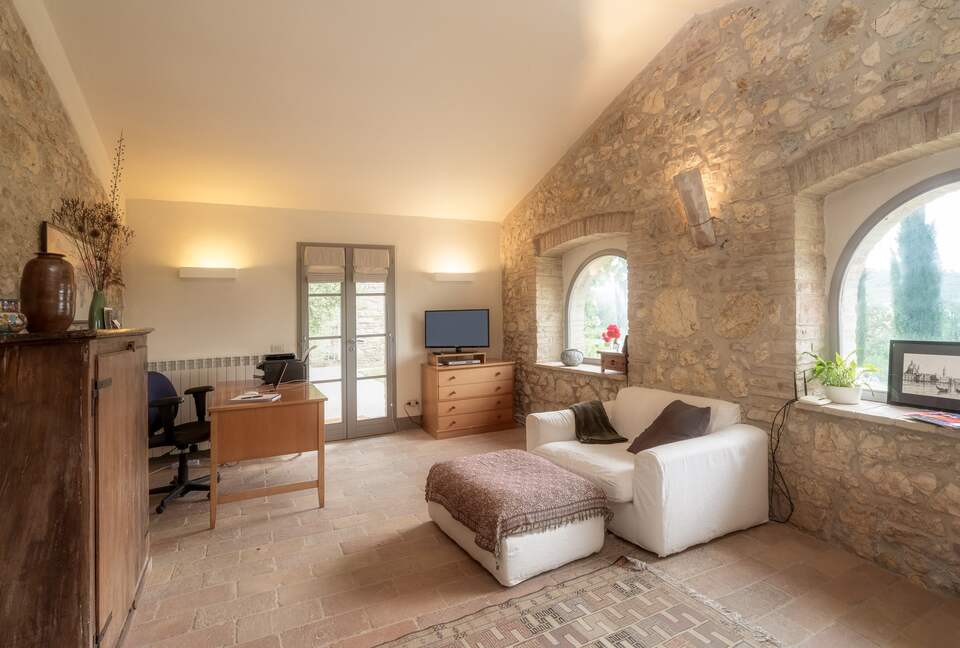 Annex - 1 BR Apartment Living room