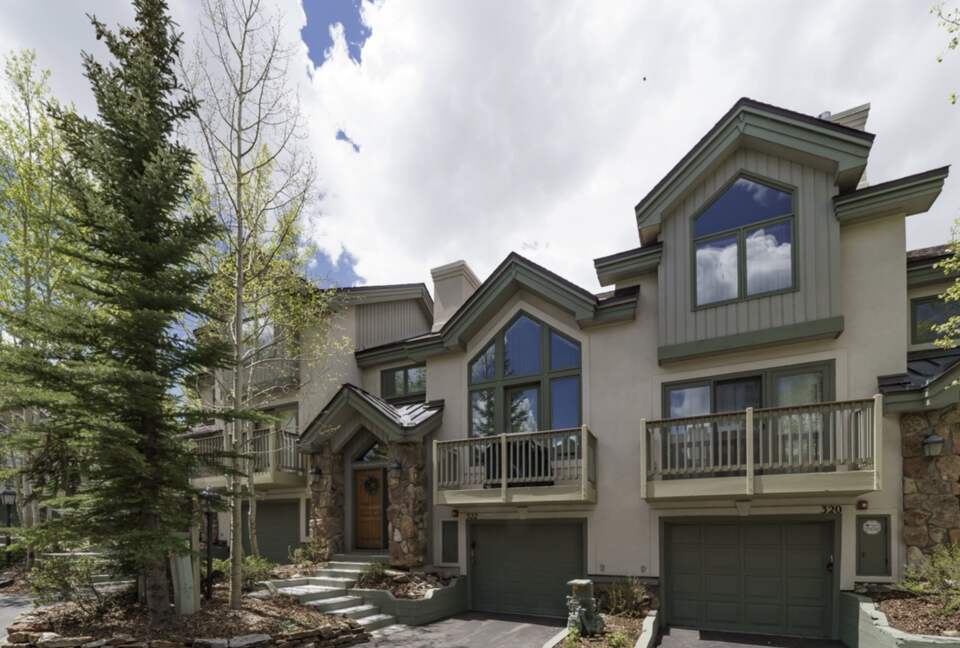 Kings Crown Charm | Steps To Snowflake Lift! - Breckenridge, Colorado