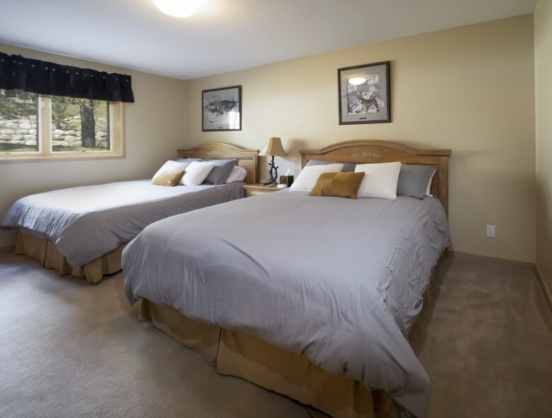 Kings Crown Charm | Steps To Snowflake Lift! - Breckenridge, Colorado