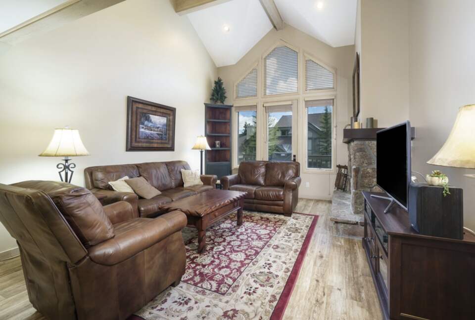 Kings Crown Charm | Steps To Snowflake Lift! - Breckenridge, Colorado