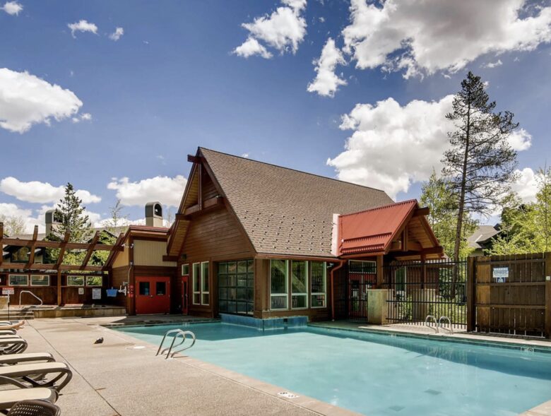 Kings Crown Charm | Steps To Snowflake Lift! - Breckenridge, Colorado