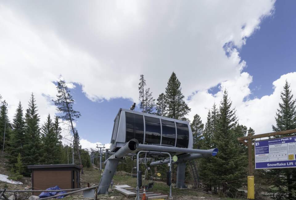 Kings Crown Charm | Steps To Snowflake Lift! - Breckenridge, Colorado