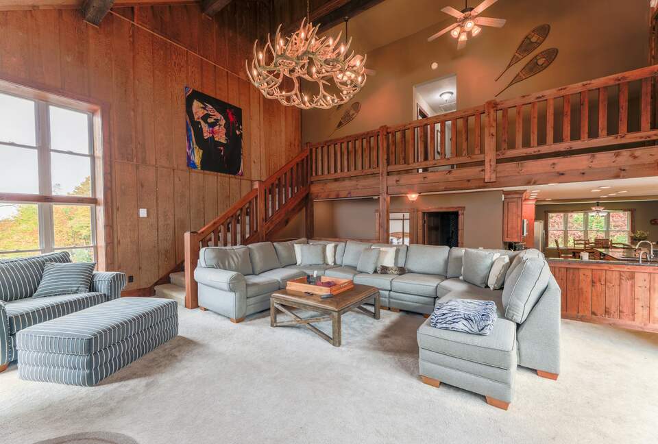 Mountain Mama Ski-In/Ski-Out Retreat - Snowshoe, West Virginia