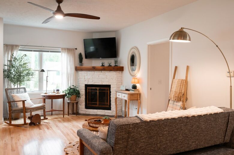 Bohemian Retreat | three bedroom two full bath close to beach, downtown, and wineries! - Grand Traverse County, Michigan