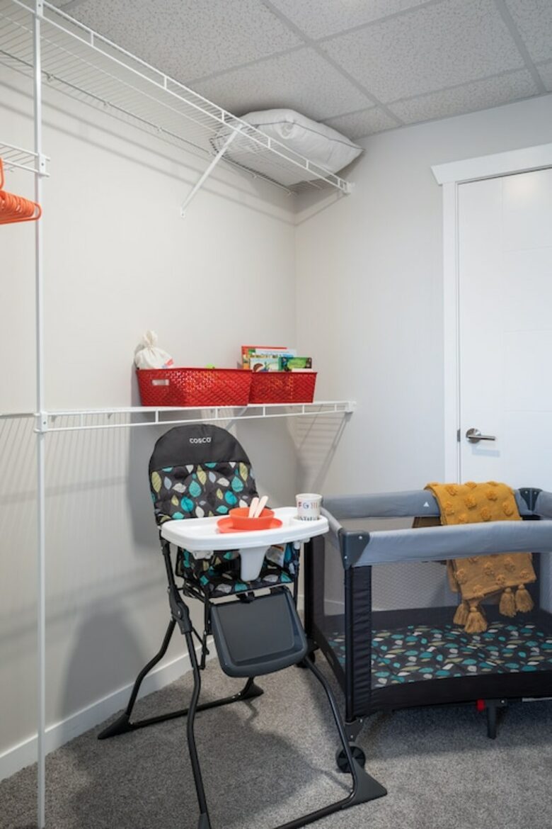 "Happy Trails" Chic Condo Close to downtown, beach and bike trail - Traverse City, Michigan