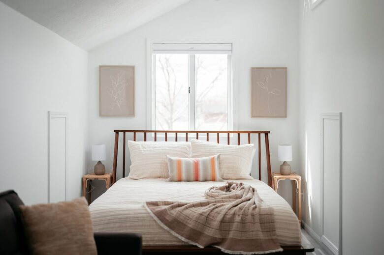 Japandi on Eighth | Three Bedroom near downtown, beach, and wineries! - Traverse City, Michigan