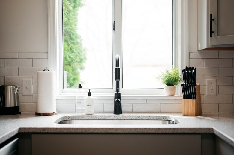 Japandi on Eighth | Three Bedroom near downtown, beach, and wineries! - Traverse City, Michigan