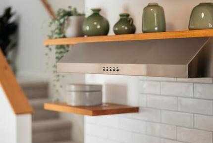 Japandi on Eighth | Three Bedroom near downtown, beach, and wineries! - Traverse City, Michigan