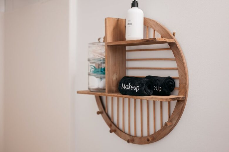 Japandi on Eighth | Three Bedroom near downtown, beach, and wineries! - Traverse City, Michigan