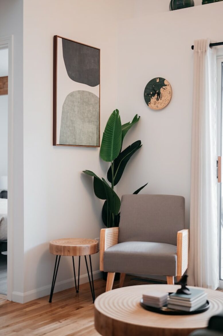 Japandi on Eighth | Three Bedroom near downtown, beach, and wineries! - Traverse City, Michigan