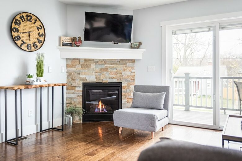Hygge at Walnut Three Bedroom Chic Townhouse - Traverse City, Michigan