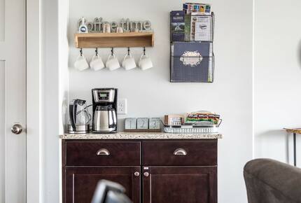 Hygge at Walnut Three Bedroom Chic Townhouse - Traverse City, Michigan