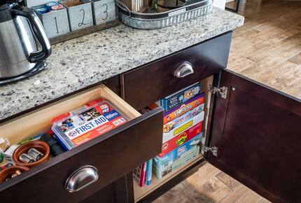 Hygge at Walnut Three Bedroom Chic Townhouse - Traverse City, Michigan