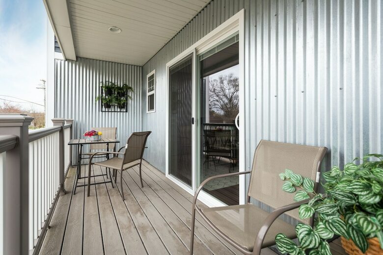 Hygge at Walnut Three Bedroom Chic Townhouse - Traverse City, Michigan