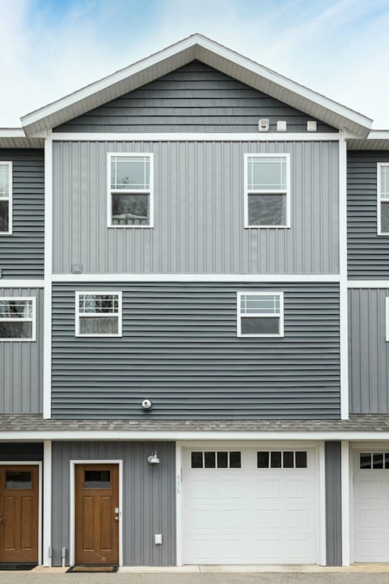 Hygge at Walnut Three Bedroom Chic Townhouse - Traverse City, Michigan