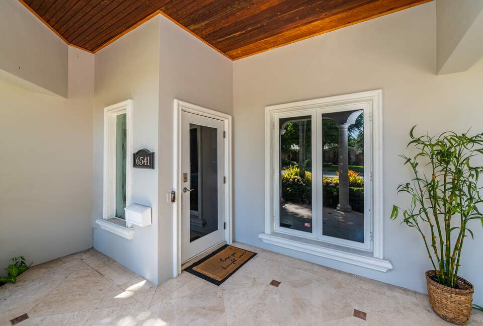 Fort Lauderdale’s Sunset Paradise on the Water - Fort Lauderdale, Florida