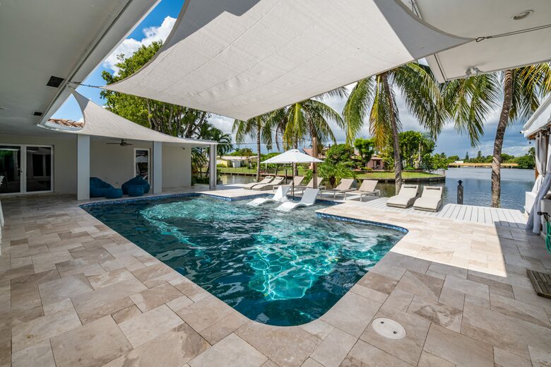 Fort Lauderdale’s Sunset Paradise on the Water - Fort Lauderdale, Florida