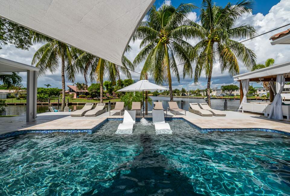 Fort Lauderdale’s Sunset Paradise on the Water - Fort Lauderdale, Florida