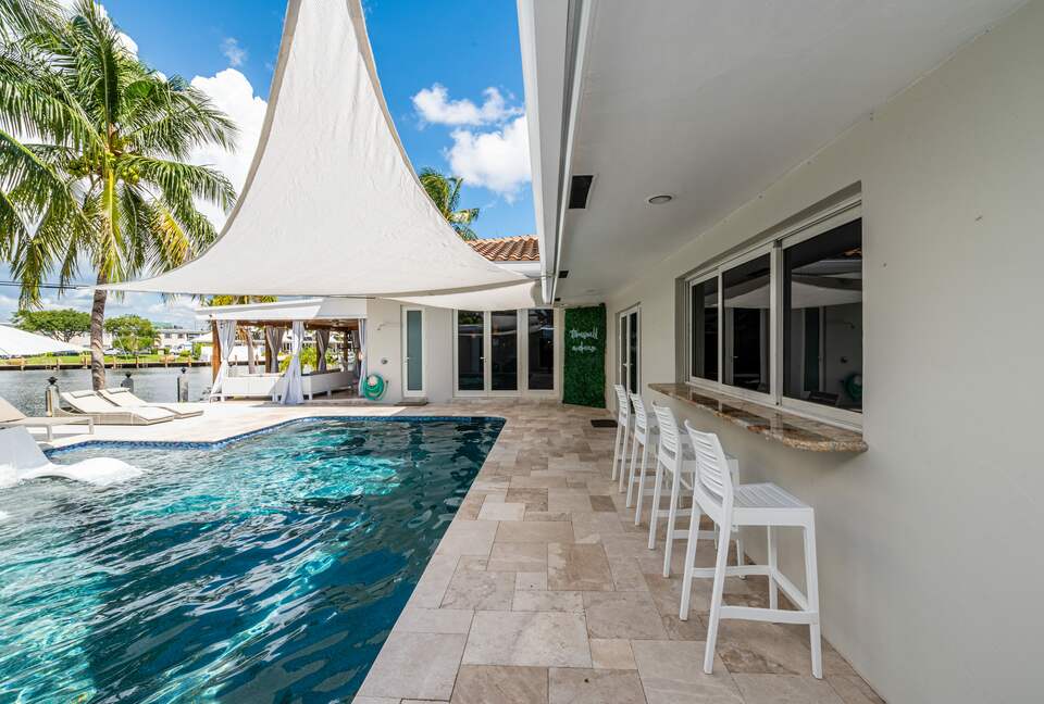 Fort Lauderdale’s Sunset Paradise on the Water - Fort Lauderdale, Florida