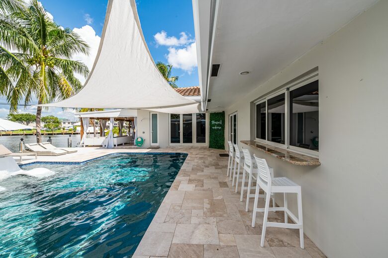 Fort Lauderdale’s Sunset Paradise on the Water - Fort Lauderdale, Florida