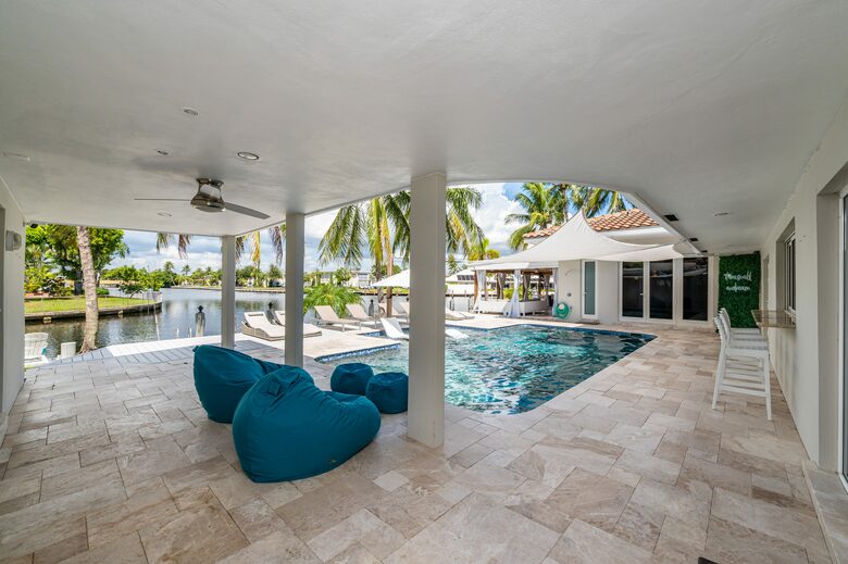 Fort Lauderdale’s Sunset Paradise on the Water - Fort Lauderdale, Florida