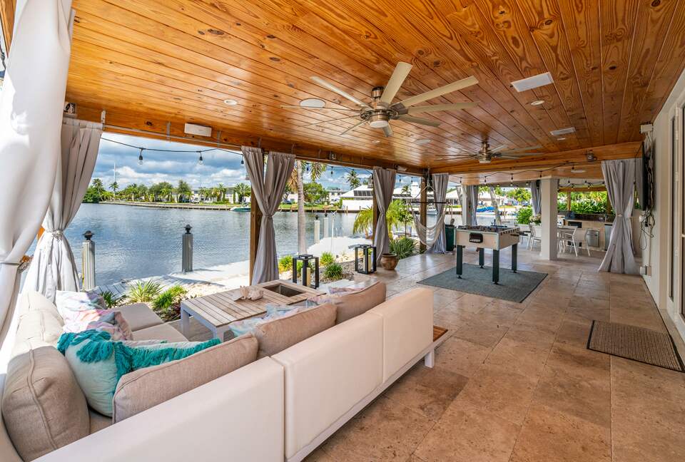 Fort Lauderdale’s Sunset Paradise on the Water - Fort Lauderdale, Florida