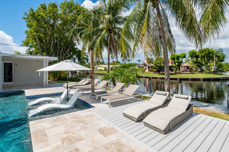 Fort Lauderdale’s Sunset Paradise on the Water - Fort Lauderdale, Florida