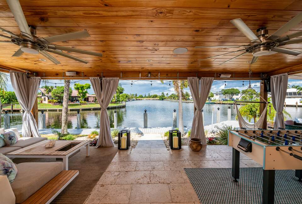 Fort Lauderdale’s Sunset Paradise on the Water - Fort Lauderdale, Florida