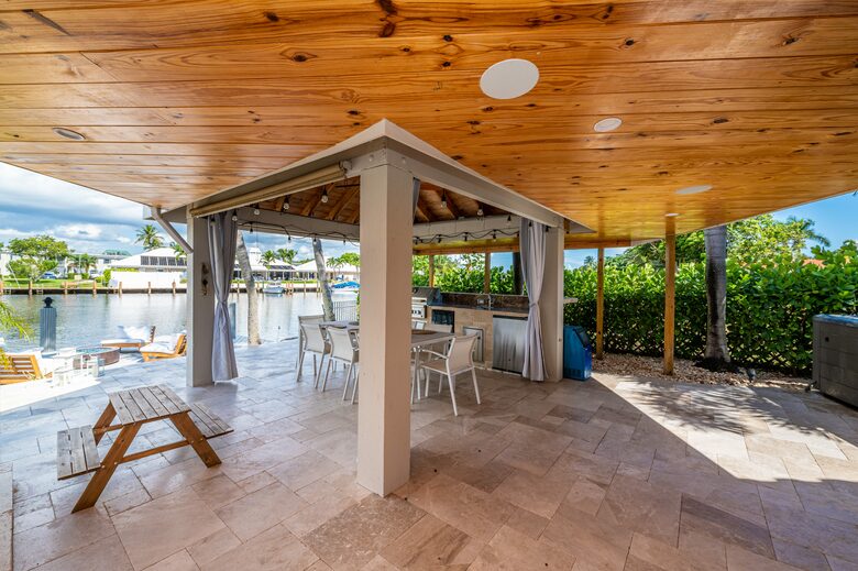 Fort Lauderdale’s Sunset Paradise on the Water - Fort Lauderdale, Florida